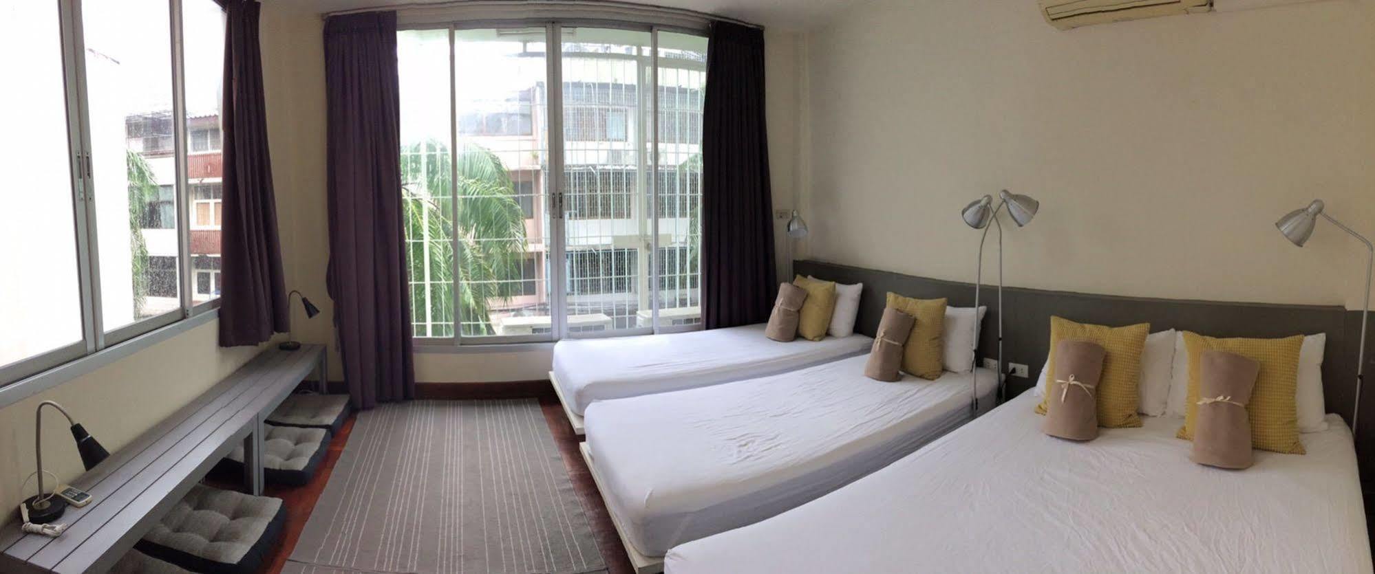 Cloudy Hostel Bangkok Luaran gambar