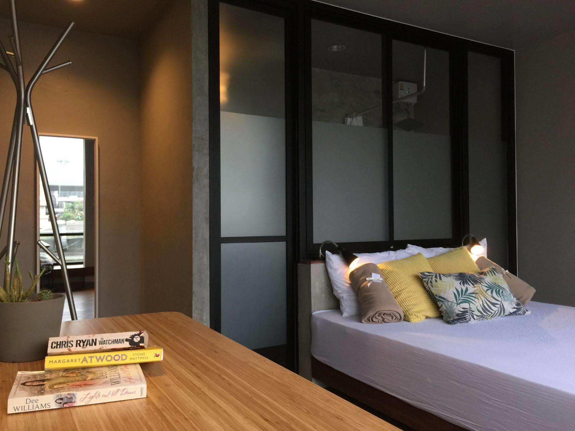 Cloudy Hostel Bangkok Luaran gambar